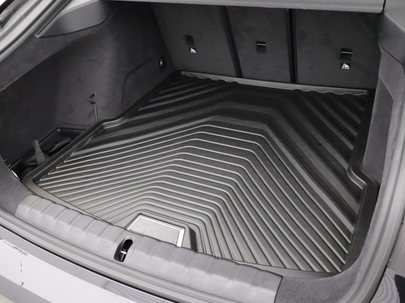 2025 (25) BMW I4 250kW eDrive40 M Sport 83.9kWh 5dr Auto 4776191