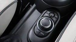 2022 (72) MINI CONVERTIBLE 1.5 Cooper Exclusive 2dr Auto 4425670