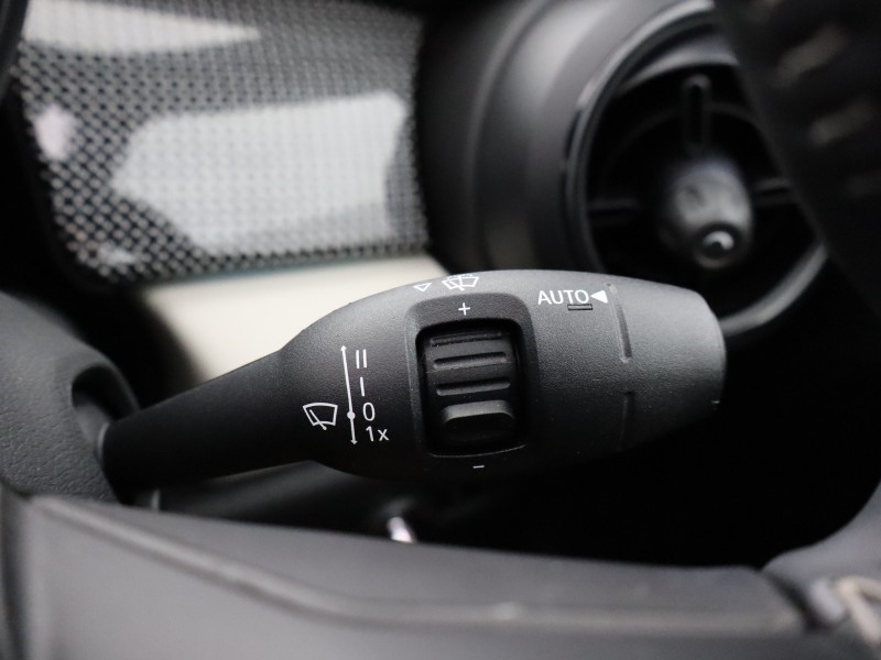 2022 (72) MINI CONVERTIBLE 1.5 Cooper Exclusive 2dr Auto 4425682