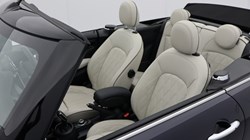 2022 (72) MINI CONVERTIBLE 1.5 Cooper Exclusive 2dr Auto 4425685