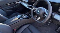 2025 (25) BMW 5 SERIES 530e M Sport 5dr Auto 4689515
