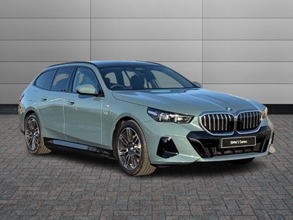 2025 (25) BMW 5 SERIES 530e M Sport 5dr Auto