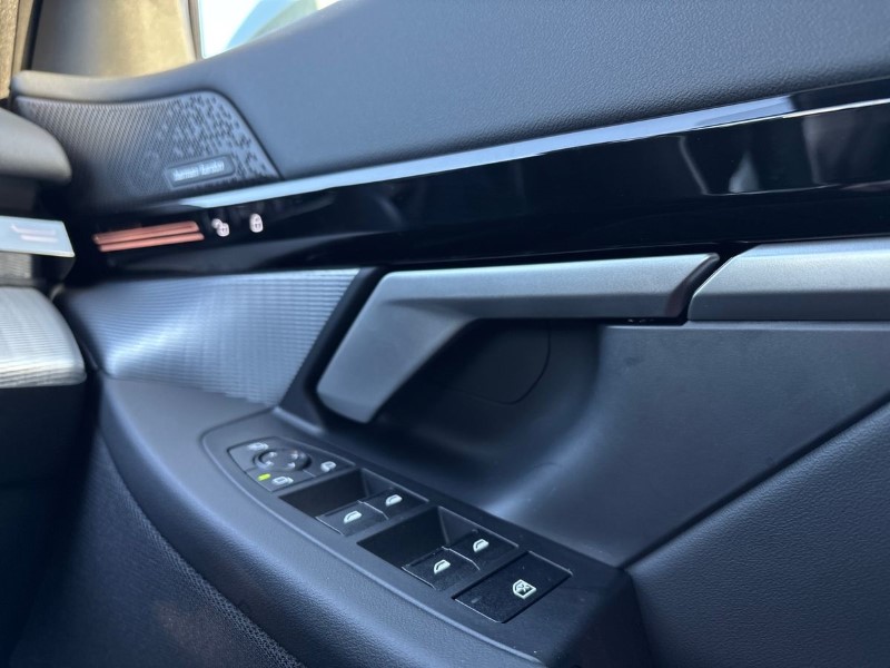 2025 (25) BMW 5 SERIES 530e M Sport 5dr Auto 4689531