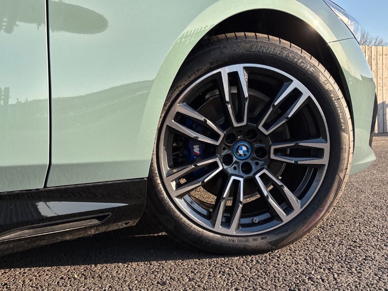 2025 (25) BMW 5 SERIES 530e M Sport 5dr Auto 4689558