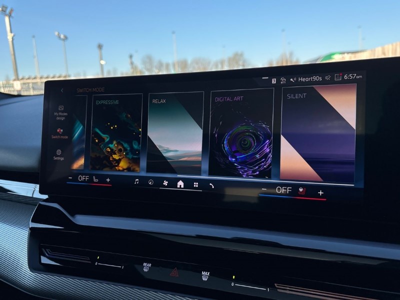 2025 (25) BMW 5 SERIES 530e M Sport 5dr Auto 4689541