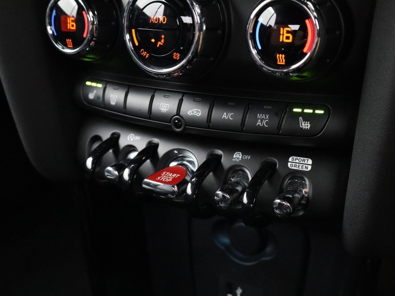 2022 (72) MINI CONVERTIBLE 1.5 Cooper Exclusive 2dr Auto 4471037