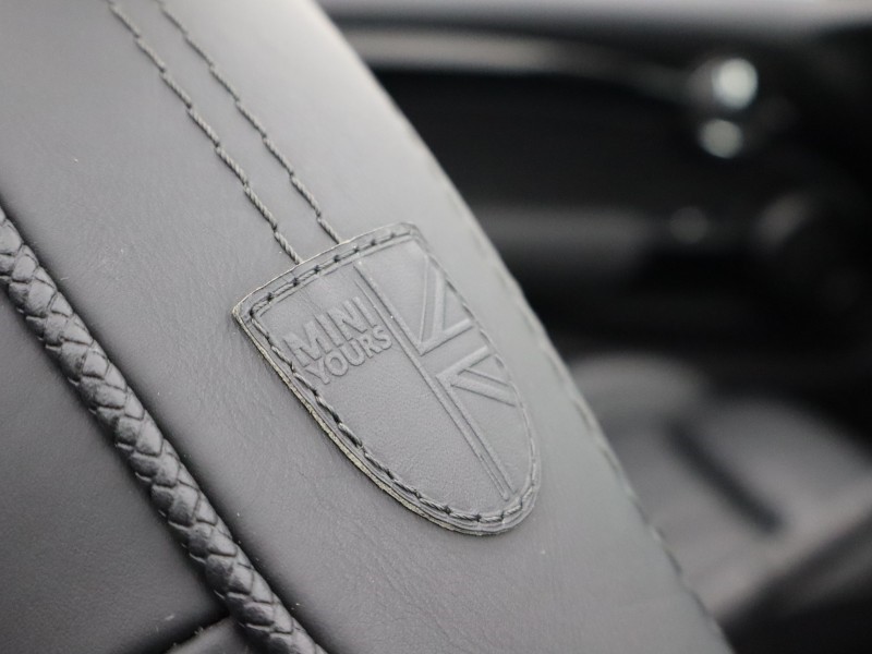 2022 (72) MINI CONVERTIBLE 1.5 Cooper Exclusive 2dr Auto 4471057