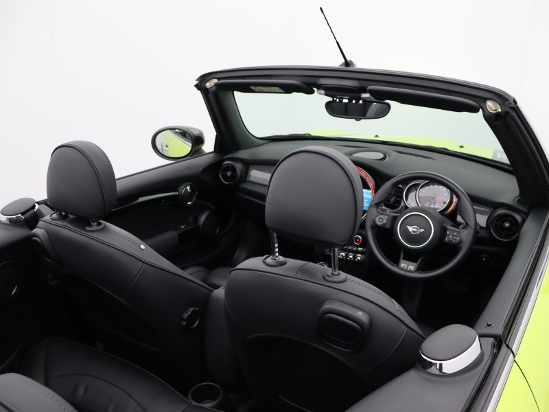 2022 (72) MINI CONVERTIBLE 1.5 Cooper Exclusive 2dr Auto 4471051