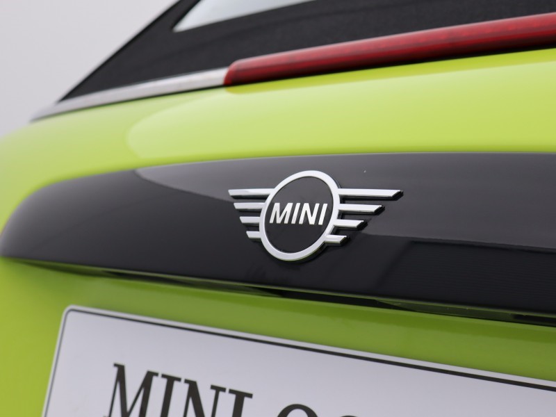 2022 (72) MINI CONVERTIBLE 1.5 Cooper Exclusive 2dr Auto 4471012