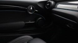 2022 (72) MINI CONVERTIBLE 1.5 Cooper Exclusive 2dr Auto 4471039