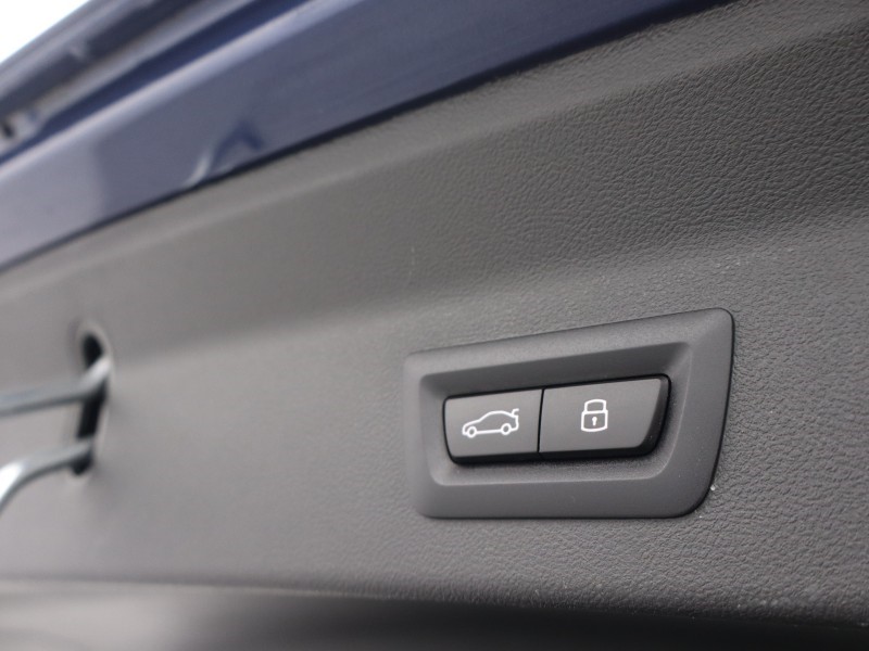 2022 (22) BMW iX3 210kW M Sport Pro 80kWh 5dr Auto 4888947