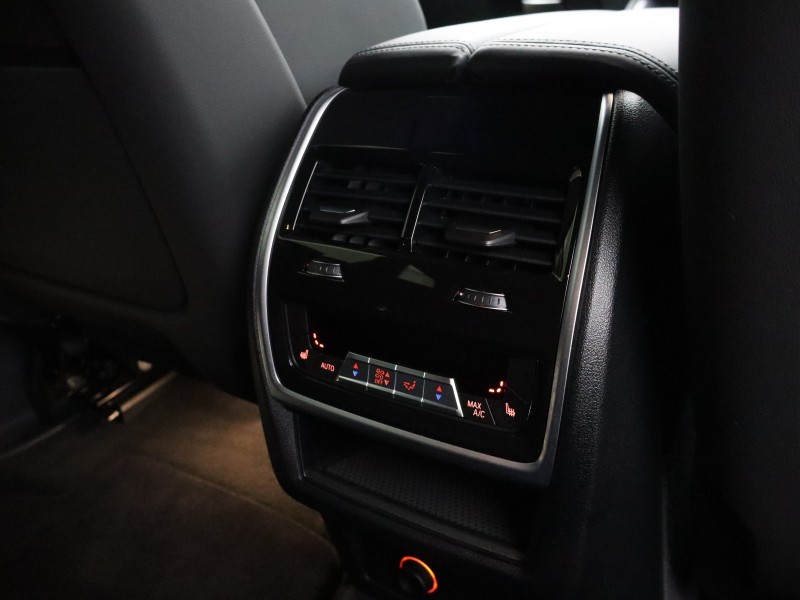 2025 (25) BMW XM 5dr Auto 4684077