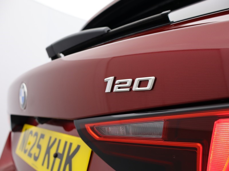 2025 (25) BMW 1 SERIES 120 M Sport 5dr Step Auto 4810352