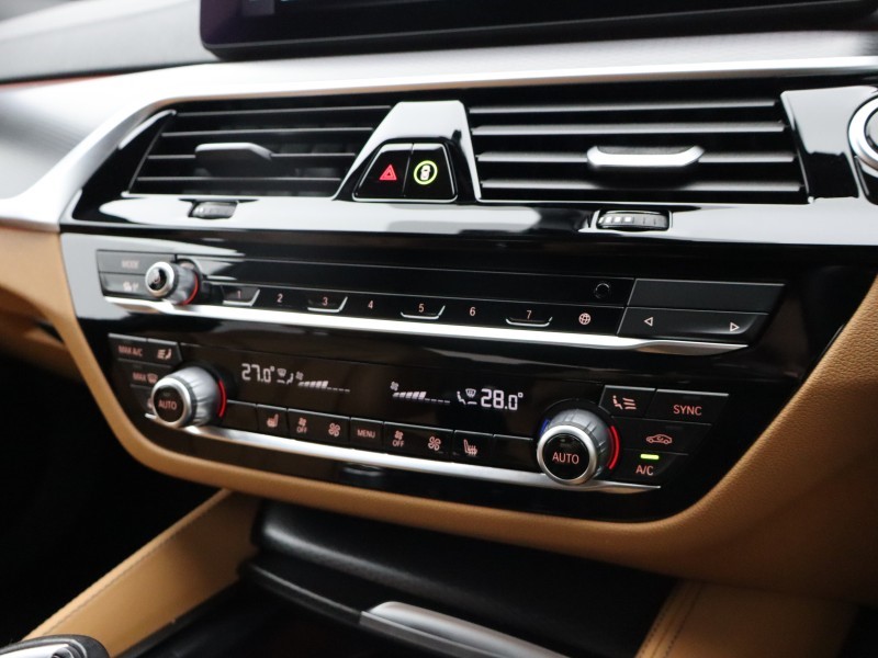 2022 (72) BMW 5 SERIES 530d xDrive MHT M Sport 4dr Auto 4584936