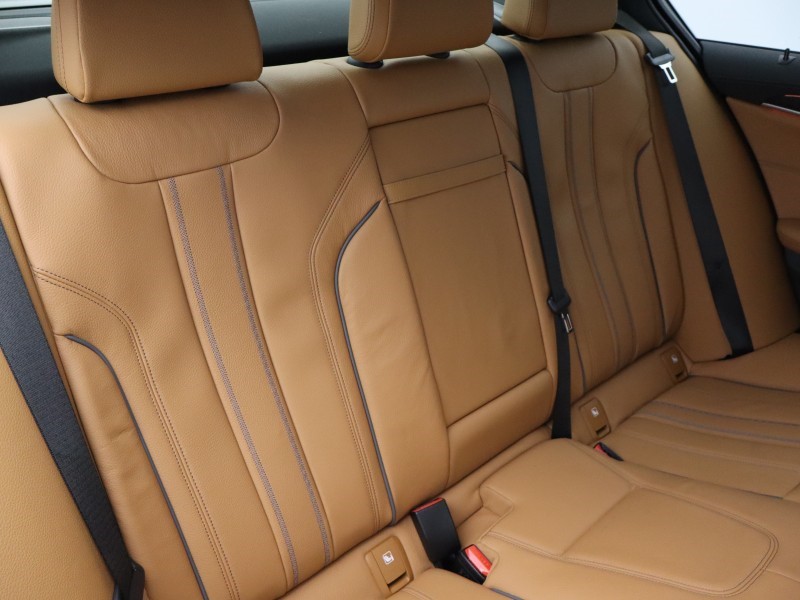 2022 (72) BMW 5 SERIES 530d xDrive MHT M Sport 4dr Auto 4584913