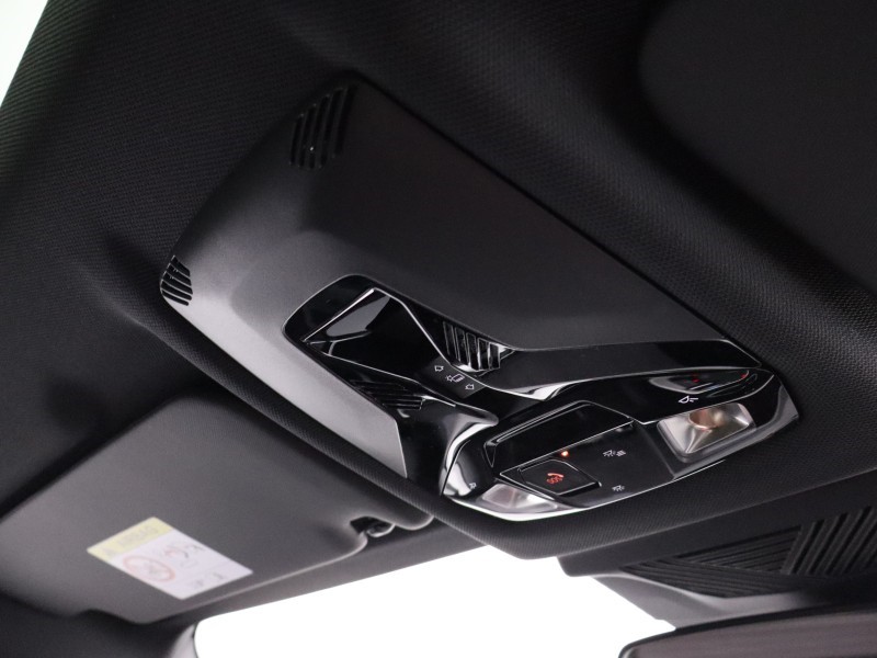 2025 (75) BMW iX2 150kW eDrive20 M Sport 65kWh 5dr Auto 4862549