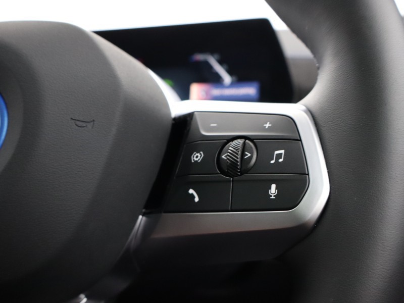 2025 (75) BMW iX2 150kW eDrive20 M Sport 65kWh 5dr Auto 4862554