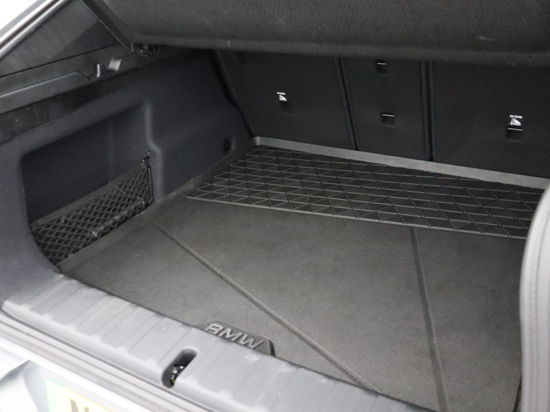 2025 (75) BMW iX2 150kW eDrive20 M Sport 65kWh 5dr Auto 4862508