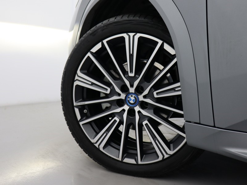 2025 (75) BMW iX2 150kW eDrive20 M Sport 65kWh 5dr Auto 4862519