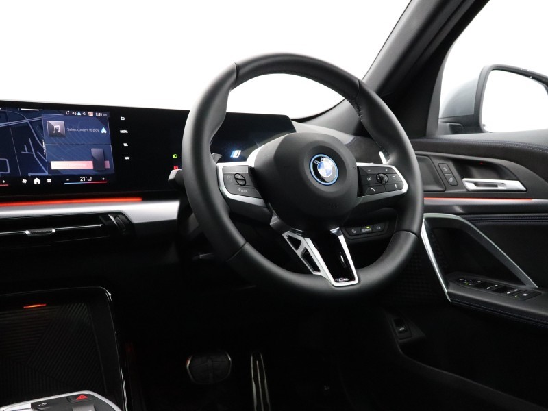 2025 (75) BMW iX2 150kW eDrive20 M Sport 65kWh 5dr Auto 4862533