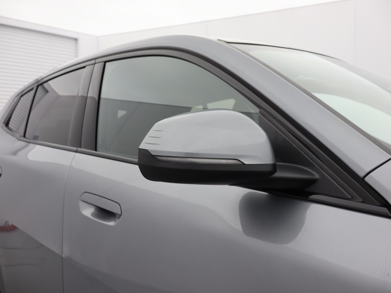 2025 (75) BMW iX2 150kW eDrive20 M Sport 65kWh 5dr Auto 4862516