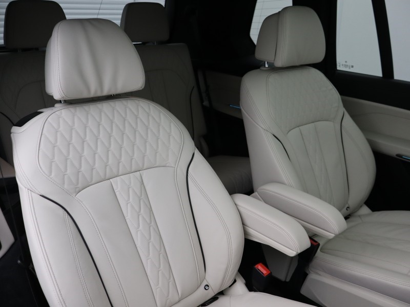 2025 (75) BMW X7 xDrive40d MHT M Sport 5dr Step Auto [6 Seat] 4915884