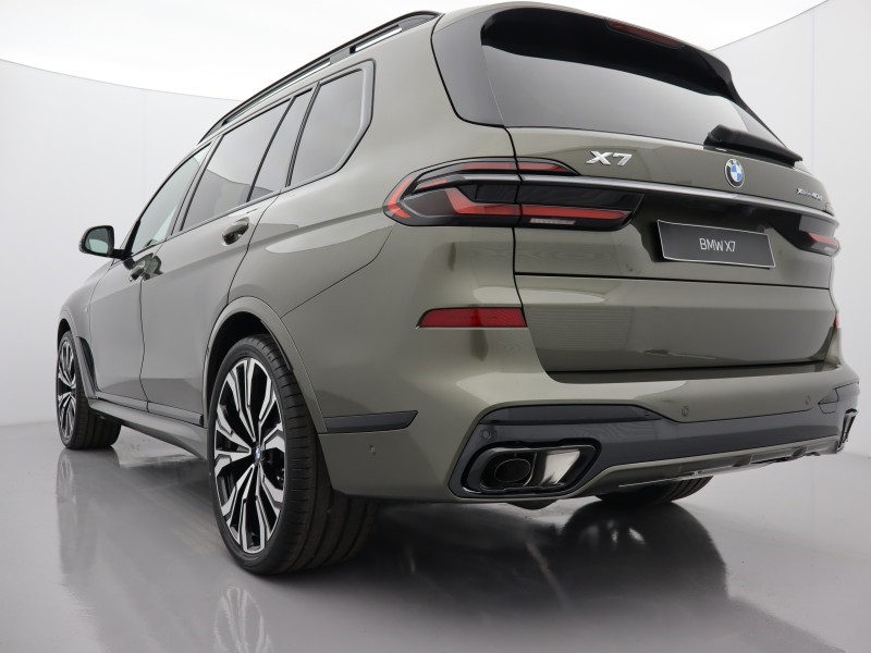2025 (75) BMW X7 xDrive40d MHT M Sport 5dr Step Auto [6 Seat] 4915936