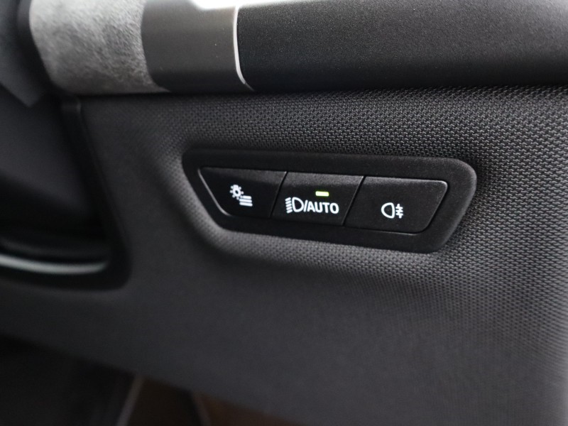 2025 (75) BMW iX 300kW xDrive45 M Sport 101kWh 5dr Auto 4848749