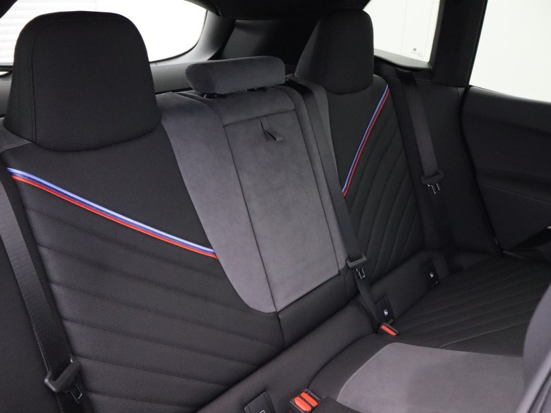 2025 (75) BMW iX 300kW xDrive45 M Sport 101kWh 5dr Auto 4848704