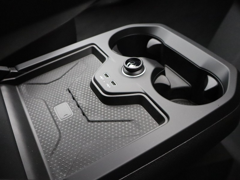 2025 (75) BMW iX 300kW xDrive45 M Sport 101kWh 5dr Auto 4848722