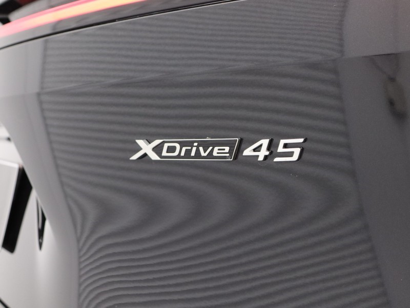 2025 (75) BMW iX 300kW xDrive45 M Sport 101kWh 5dr Auto 4848693