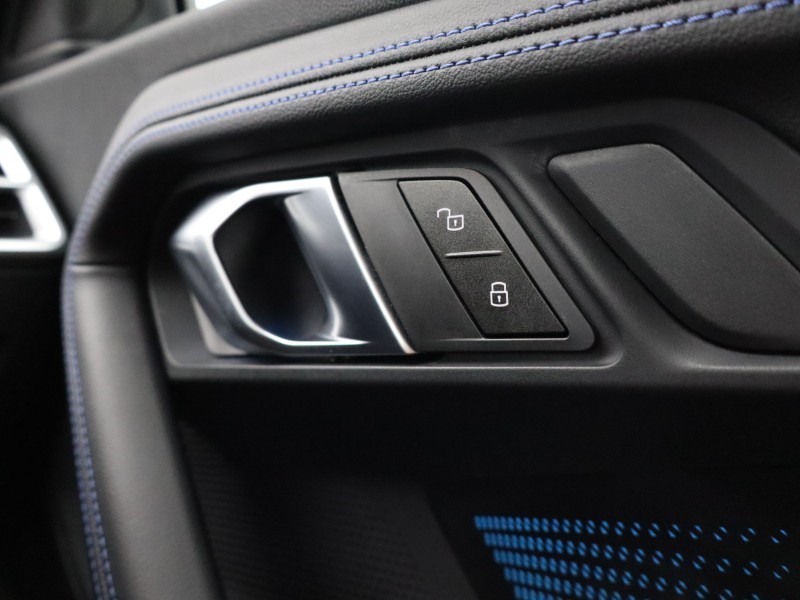 2025 (75) BMW 2 SERIES 230i M Sport 2dr Step Auto 4860762