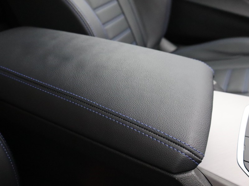 2025 (75) BMW 2 SERIES 230i M Sport 2dr Step Auto 4860757