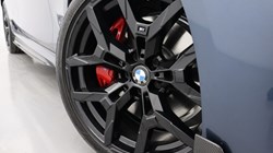 2025 (75) BMW 3 SERIES 330e 22.3 kWh M Sport 4dr Step Auto 5013985