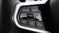 2025 (75) BMW 3 SERIES 330e 22.3 kWh M Sport 4dr Step Auto 5014015