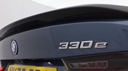 2025 (75) BMW 3 SERIES 330e 22.3 kWh M Sport 4dr Step Auto 5013966