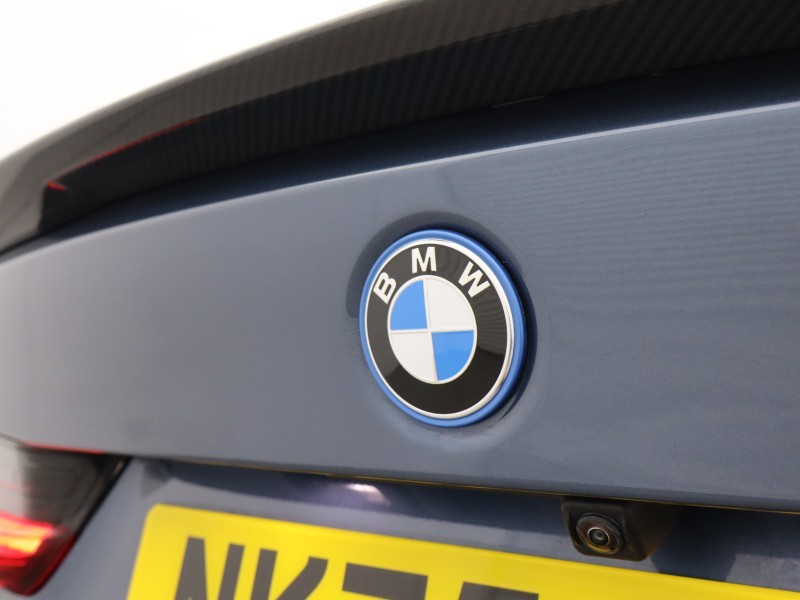2025 (75) BMW 3 SERIES 330e 22.3 kWh M Sport 4dr Step Auto 5013968