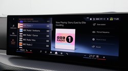 2025 (75) BMW 3 SERIES 330e 22.3 kWh M Sport 4dr Step Auto 5014010