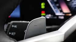 2025 (75) BMW 3 SERIES 330e 22.3 kWh M Sport 4dr Step Auto 5014014