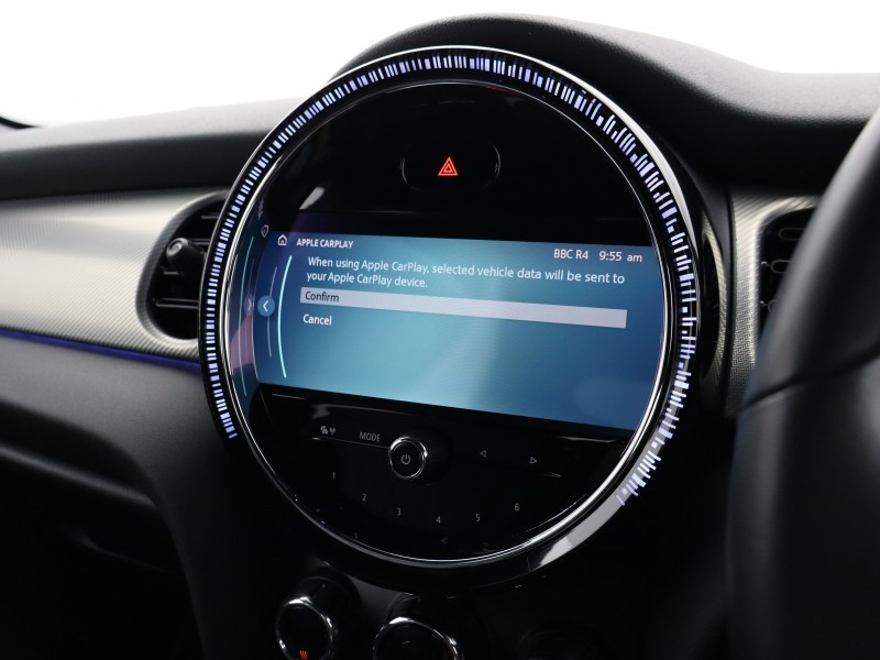 2022 (22) MINI HATCHBACK 1.5 Cooper Exclusive 5dr Auto 4653872