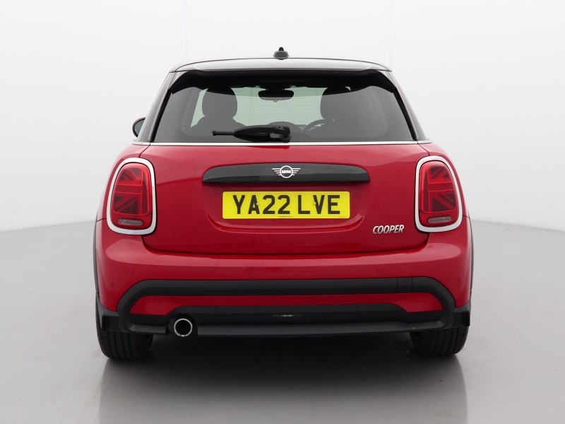 2022 (22) MINI HATCHBACK 1.5 Cooper Exclusive 5dr Auto 4653838