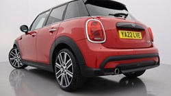 2022 (22) MINI HATCHBACK 1.5 Cooper Exclusive 5dr Auto 4653856