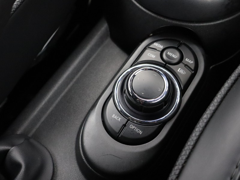 2022 (22) MINI HATCHBACK 1.5 Cooper Exclusive 5dr Auto 4653880