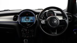 2022 (22) MINI HATCHBACK 1.5 Cooper Exclusive 5dr Auto 4653869