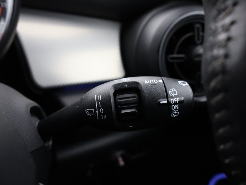 2022 (22) MINI HATCHBACK 1.5 Cooper Exclusive 5dr Auto 4653888