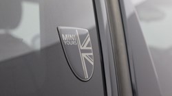 2022 (22) MINI HATCHBACK 1.5 Cooper Exclusive 5dr Auto 4653845