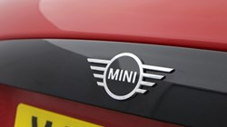 2022 (22) MINI HATCHBACK 1.5 Cooper Exclusive 5dr Auto 4653843