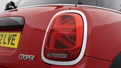 2022 (22) MINI HATCHBACK 1.5 Cooper Exclusive 5dr Auto 4653841