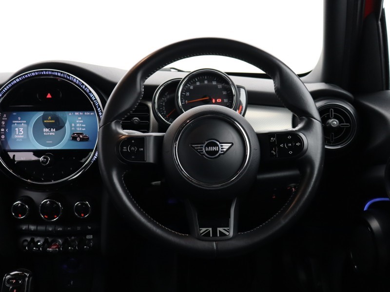 2022 (22) MINI HATCHBACK 1.5 Cooper Exclusive 5dr Auto 4653867