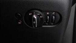 2022 (22) MINI HATCHBACK 1.5 Cooper Exclusive 5dr Auto 4653862